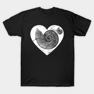 Fossilized Ammonite Heart Love Shell Archaeology Teacher Gift T-Shirt